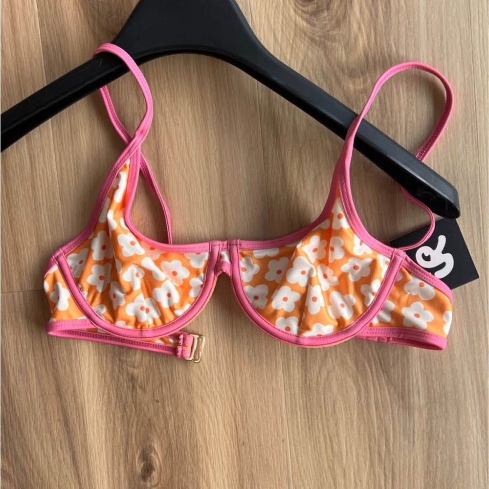 Vibrant Floral Bikini Top in Pink and Orange